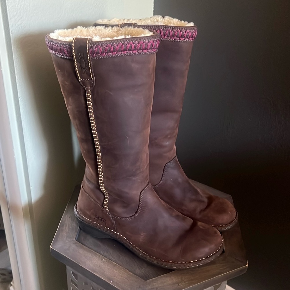 UGG, Swell, Brown Tall Suede, sherpa lined, UGG Boots Size 8